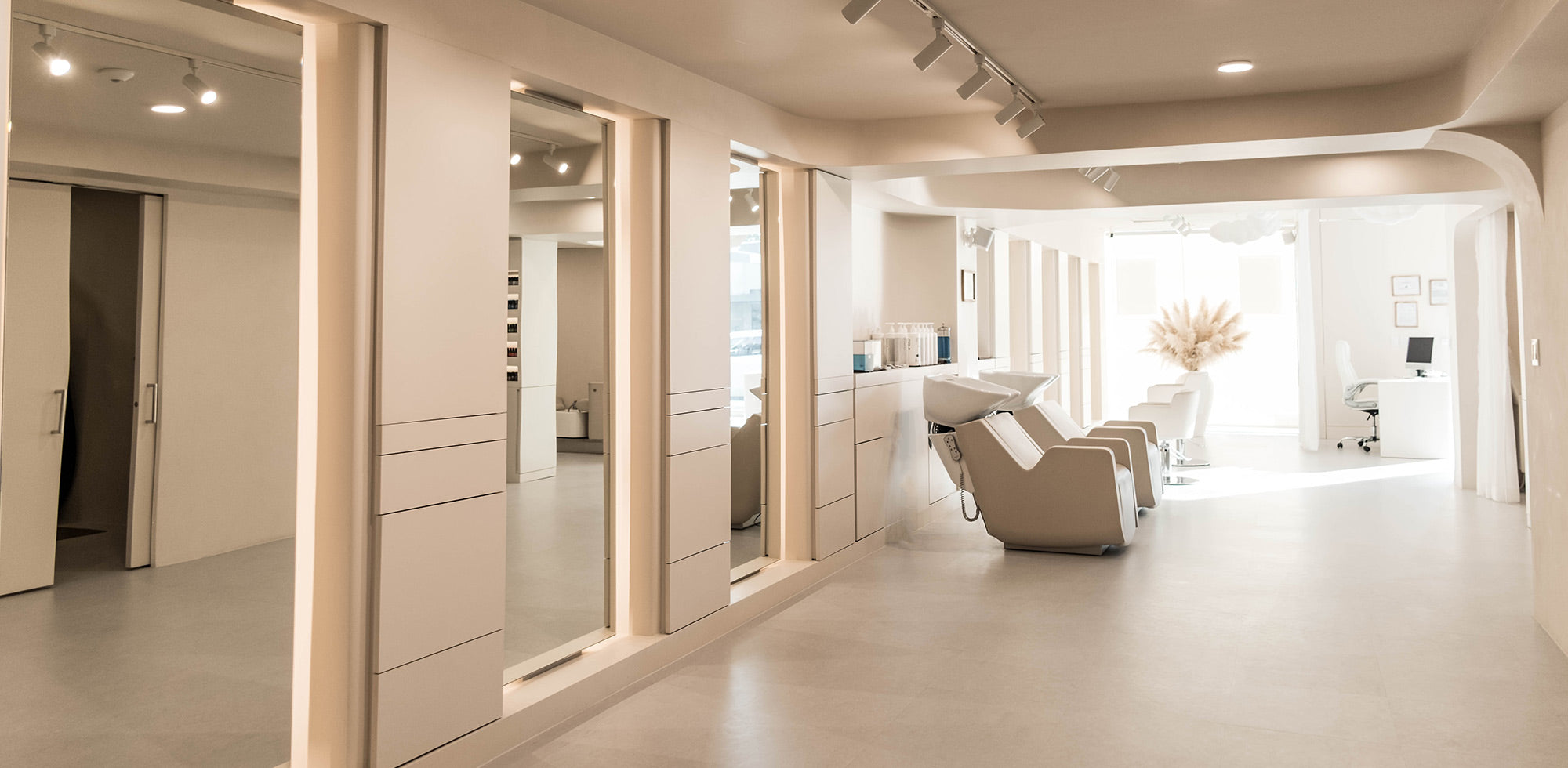 Interior salon photo of Nuage Beauty House with hair washing stations