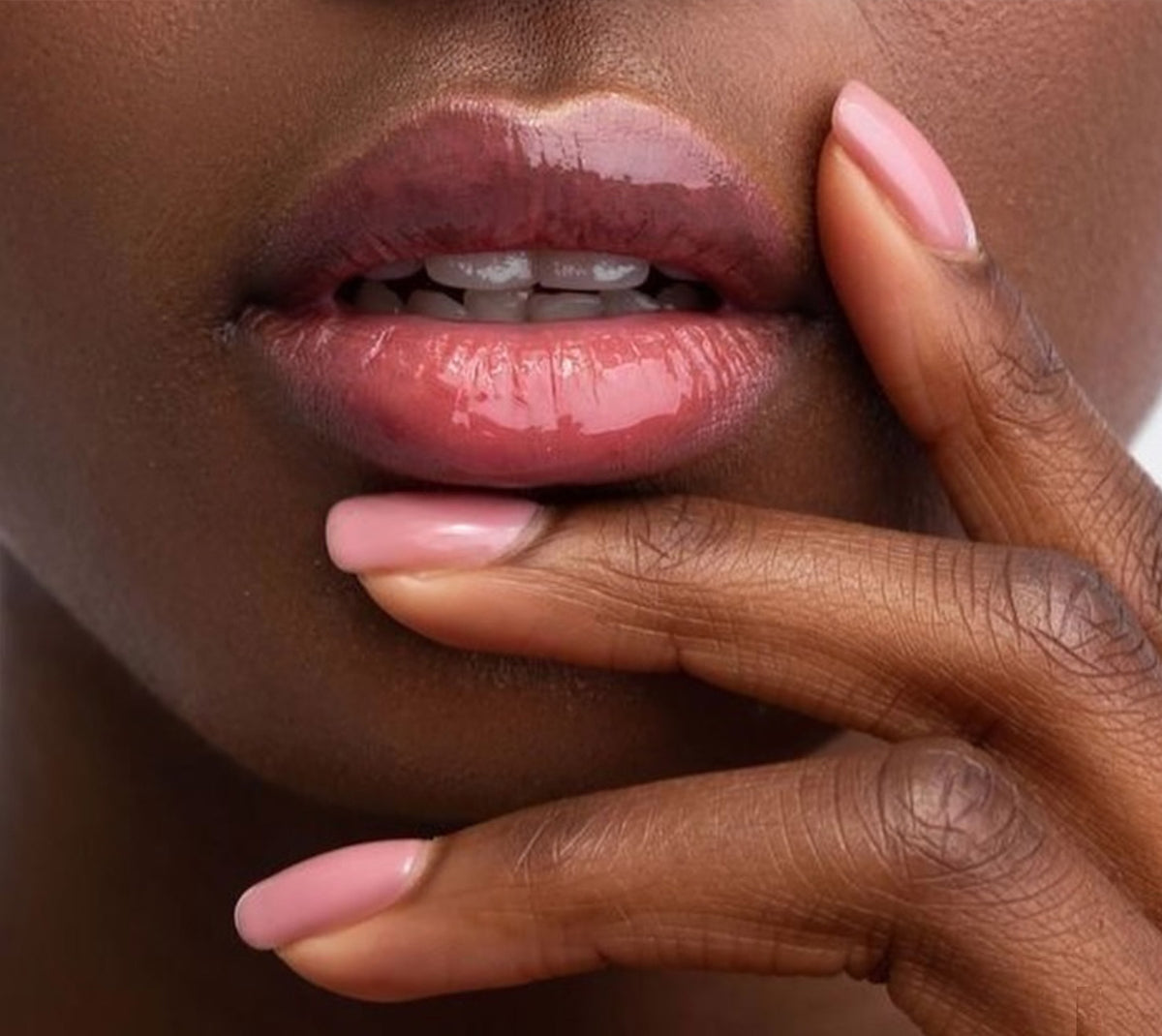 Lip treatment results at Nuage Beaty House's non-toxic beauty bar